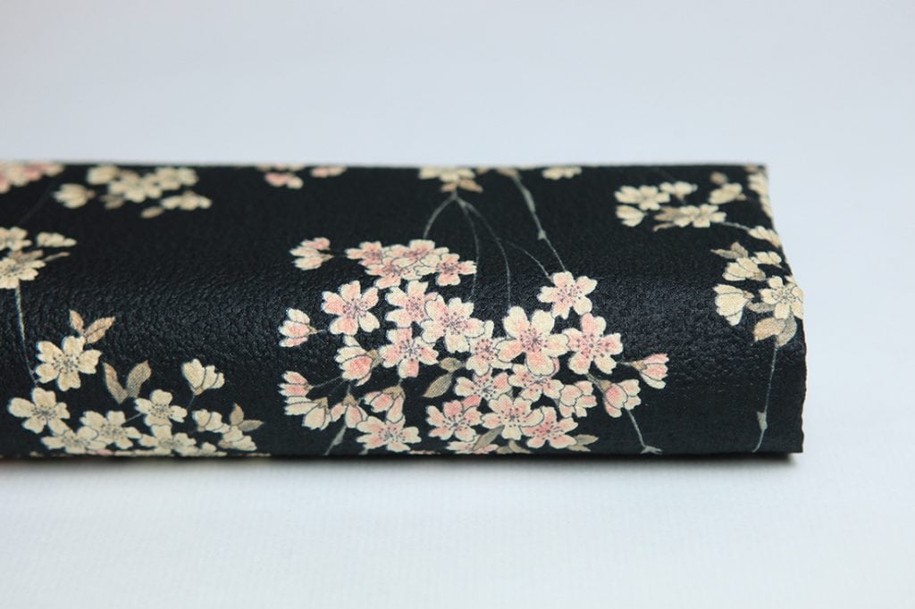 tissu japonais sakura gaufré avec fleurs