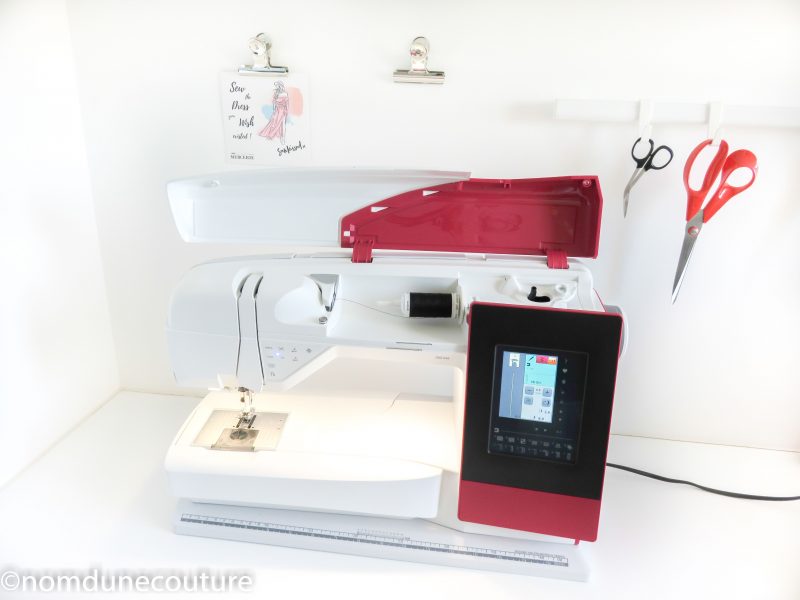 Machine à coudre et à broder Designer Jade™ 35 - Brodeuse - Machines à  Coudre - Couture